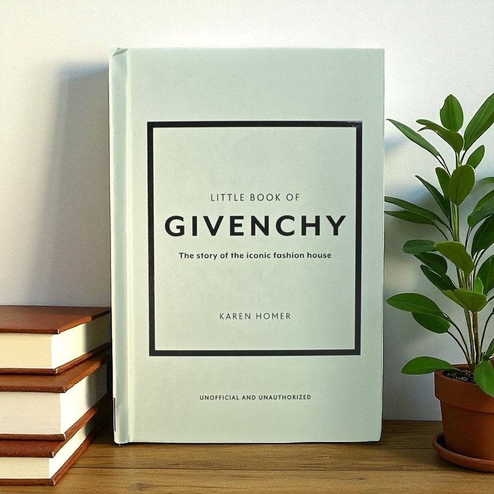 Givenchy Little Book in Soft Green
